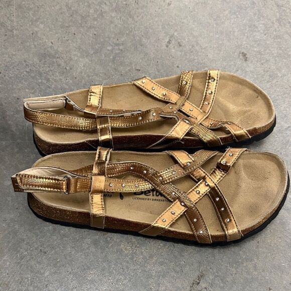 Birkenstock Metallic Gold Sandals - Picture 3 of 4